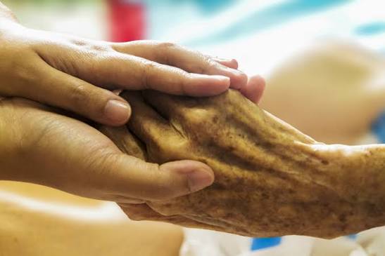 Read more about the article A Comprehensive Guide to Palliative Care in Ontario: Empowering Seniors to Make Informed Choices for Quality End-of-Life Care