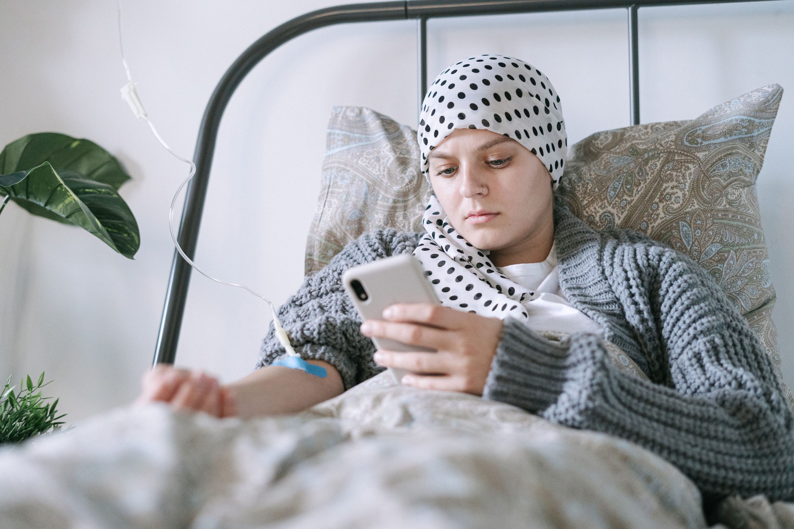 Read more about the article Exploring the Benefits of Home Healthcare for a Smoother Surgery Recovery